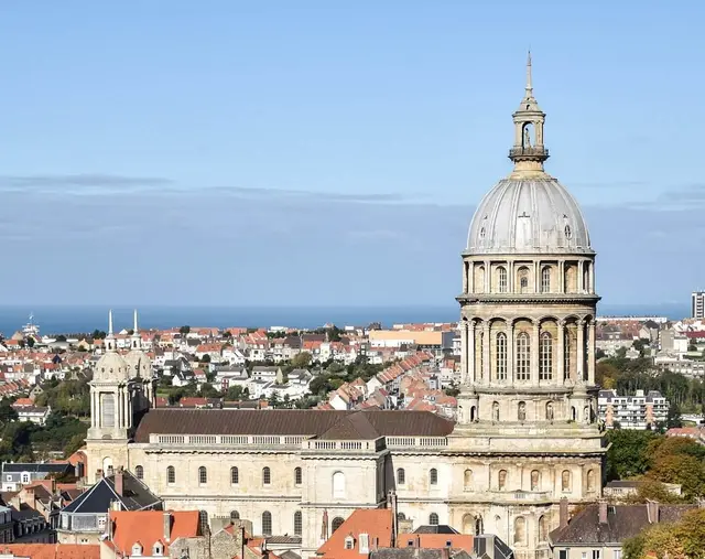 62200 Boulogne-sur-Mer , 10 rue Dumont de Courset, visuel 1