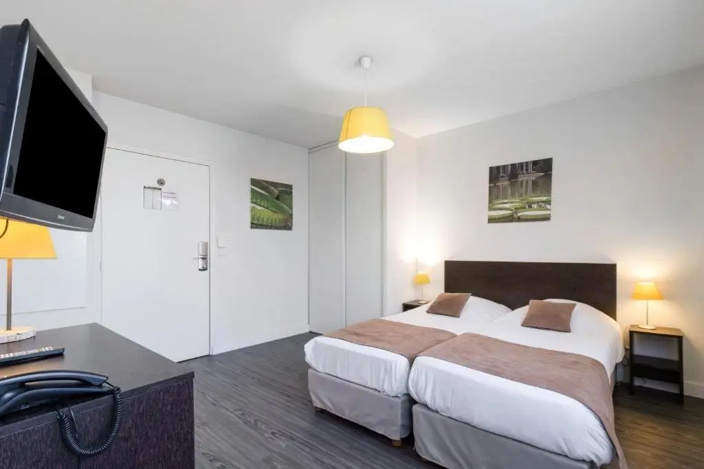 All Suites Apparthotel Pau — visuel 11