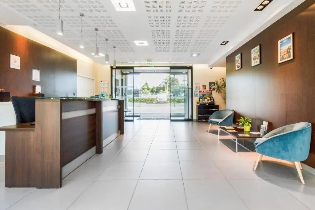 All Suites Apparthotel Pau — visuel 8