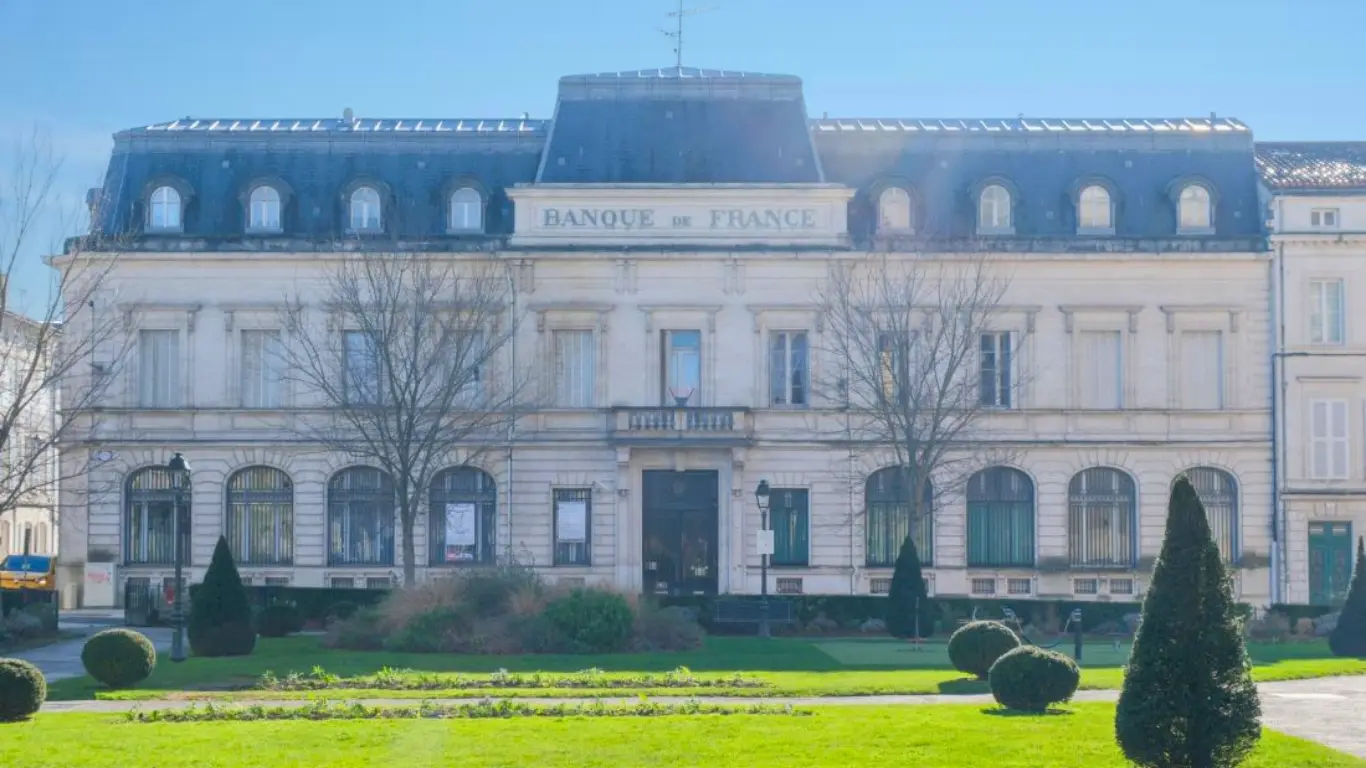 ANGOULÊME : Général Leclerc — visuel 2