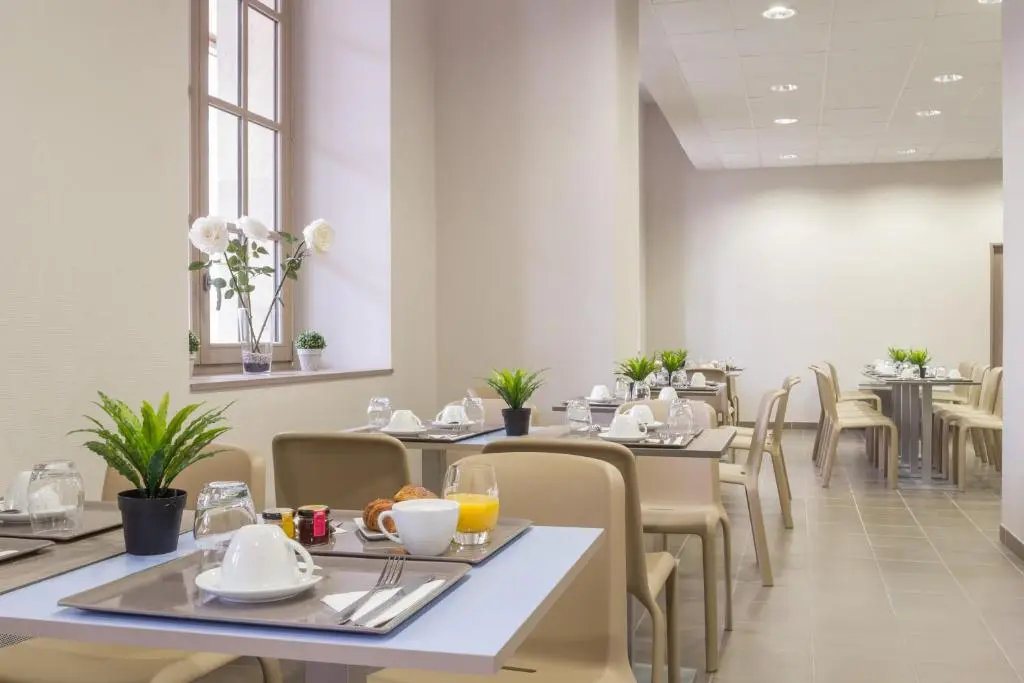 Appart City Confort Reims Centre — visuel 3