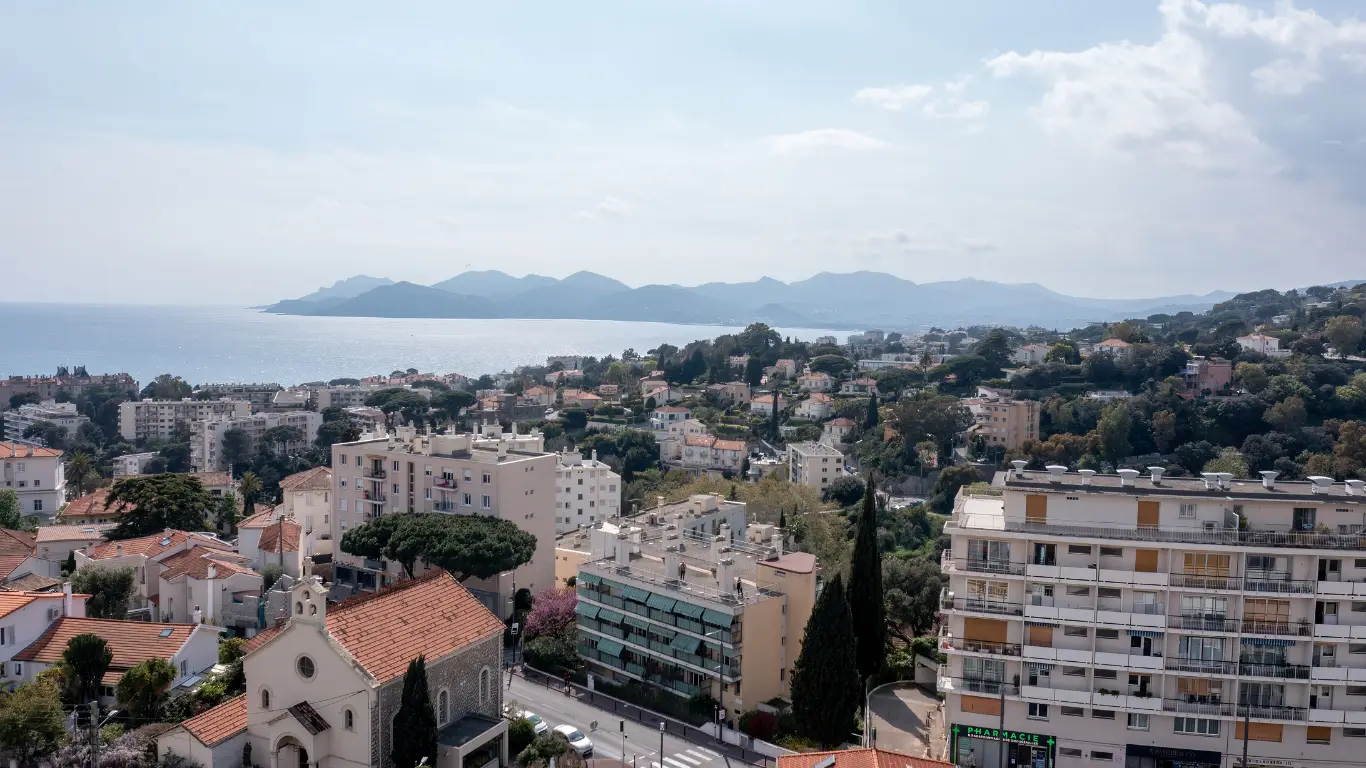 CANNES : Villa Azur — visuel 4