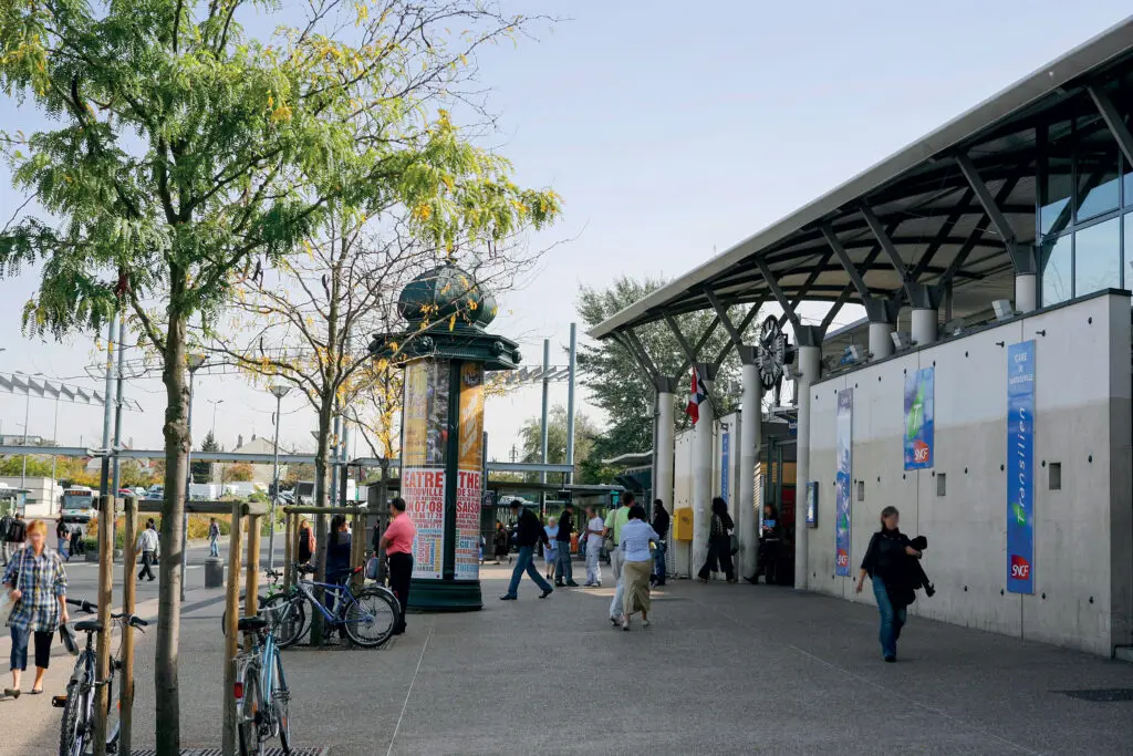 CARRÉ DES ARTS — visuel 5