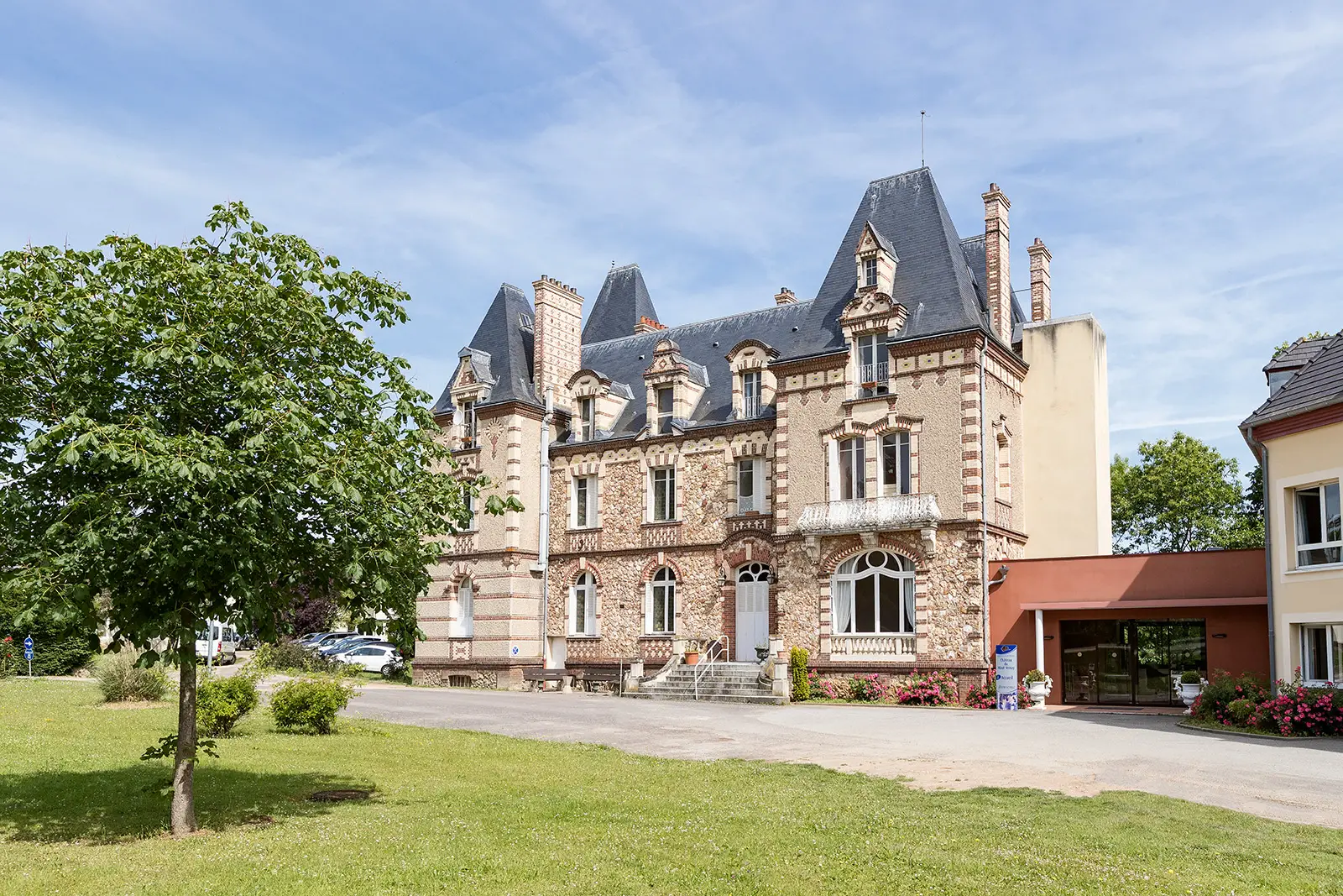 Chateau du Haut Venay à Saint-Lubin-des-Joncherets — vue du programme neuf