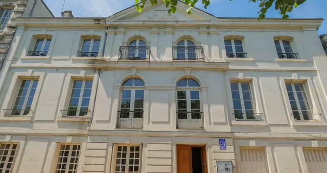 CHINON : Général de Gaulle, visuel 1