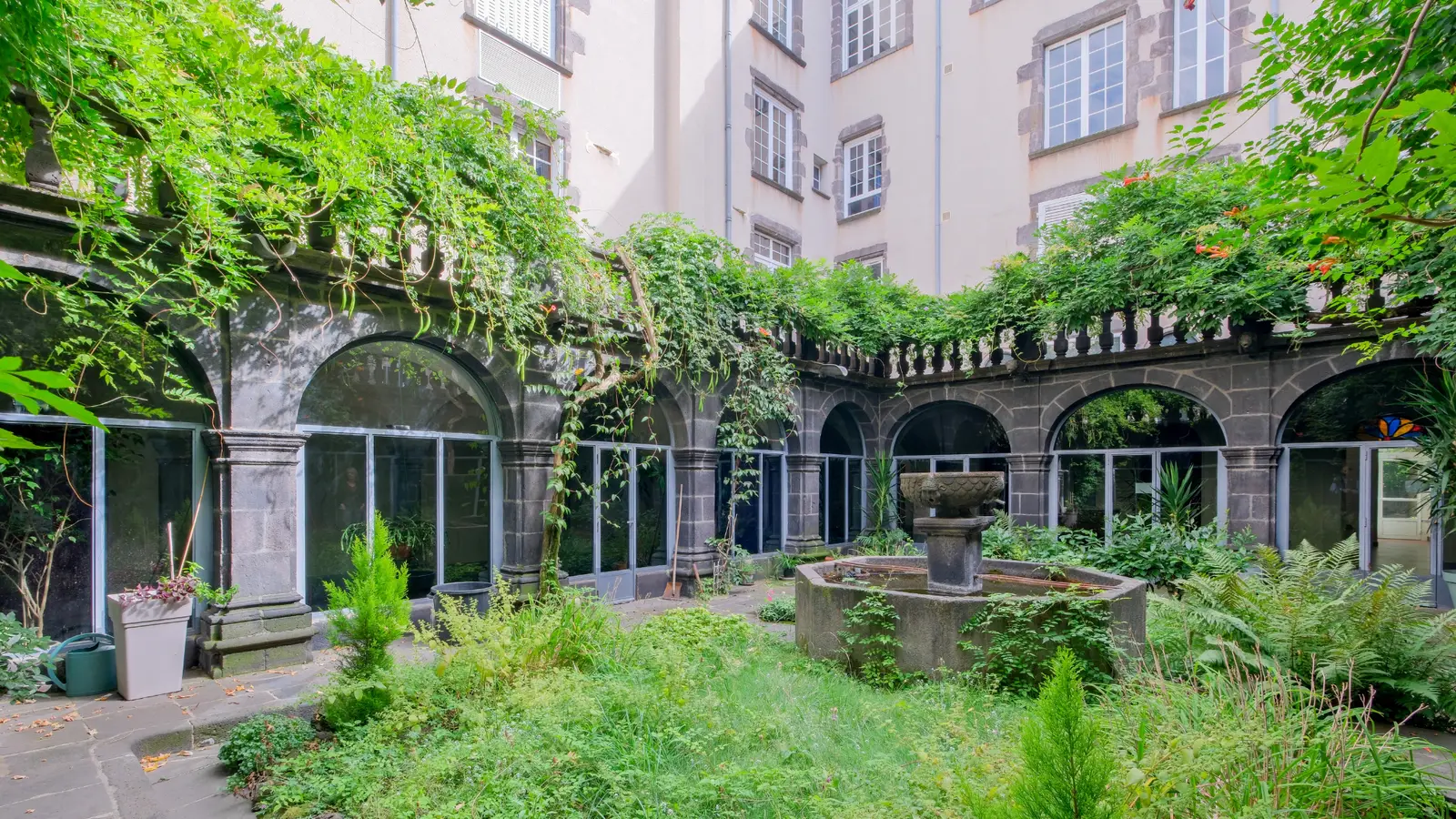 CLERMONT-FERRAND : Maison du Bon-Pasteur — visuel 5