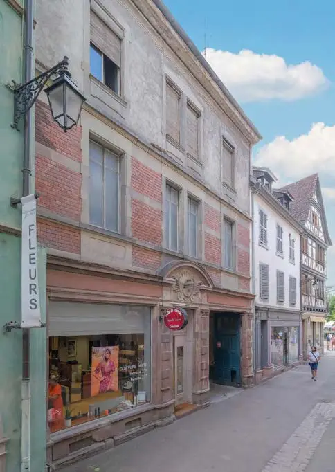COLMAR : Cathédrale — vue du programme neuf