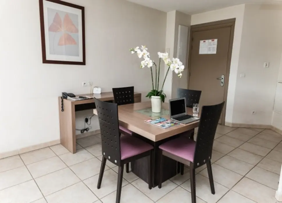Garden et city rousset — visuel 6