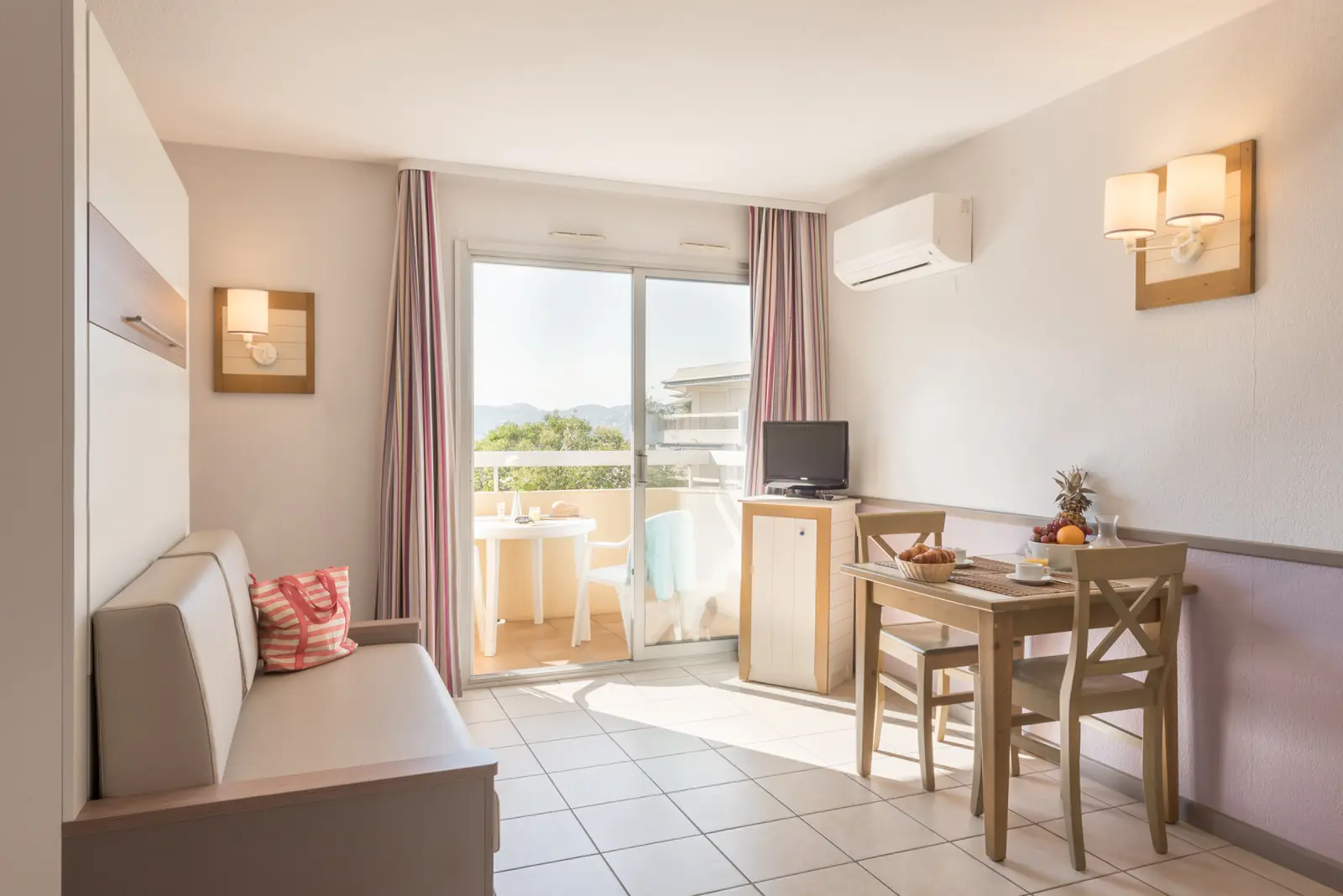 Juan-Les-Pins - La Rostagne — visuel 7