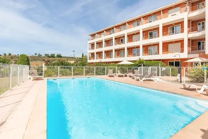 La Duranne *** — visuel