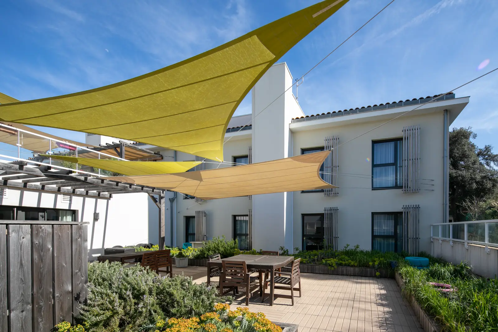 LA VILLA DES POETES - Marché secondaire à Marseille — vue du programme neuf