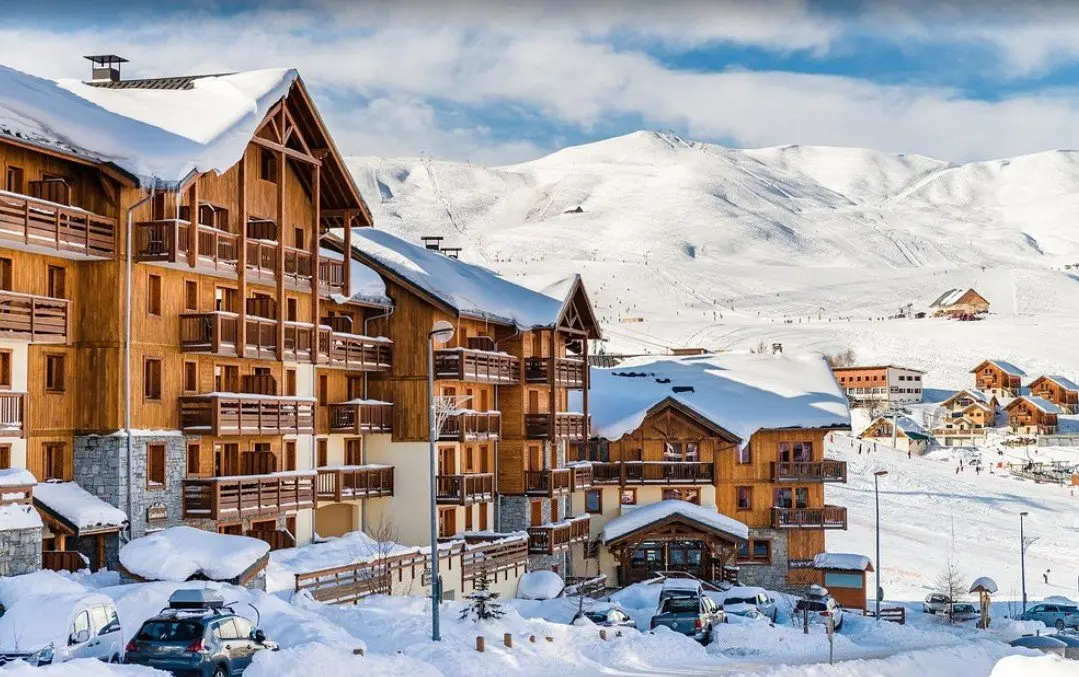 Lagrange Les Hauts de Comborcière à Fontcouverte-la-Toussuire — vue du programme neuf