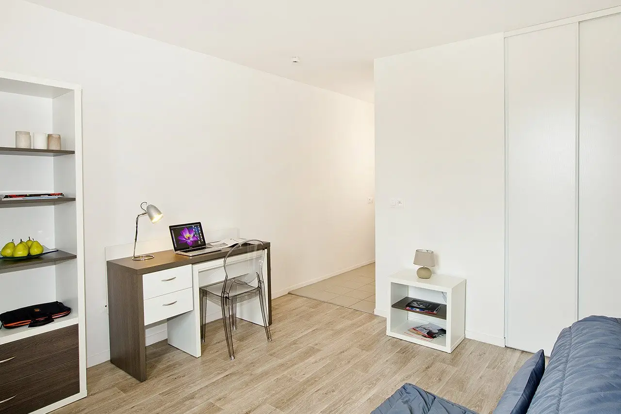 Les Estudines Montreuil Arago — visuel 3