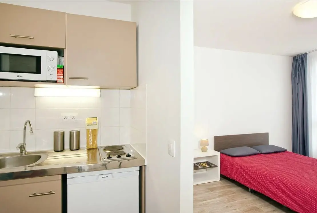 Les Estudines Montreuil Arago — visuel 2