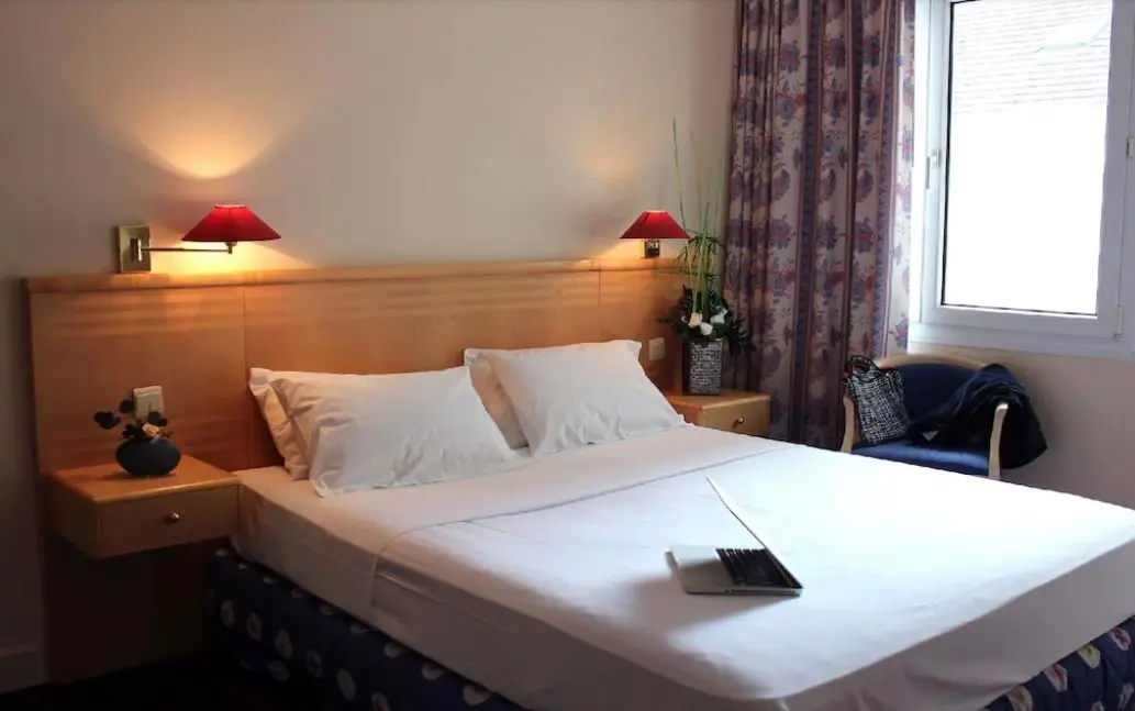 Logely Villa Bellagio Marne La Vallée — visuel 2