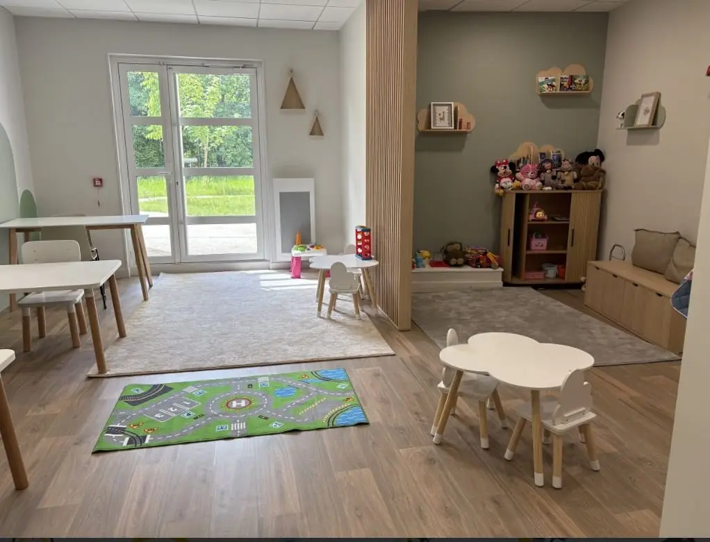 Logely Villa Bellagio Marne La Vallée — visuel 5