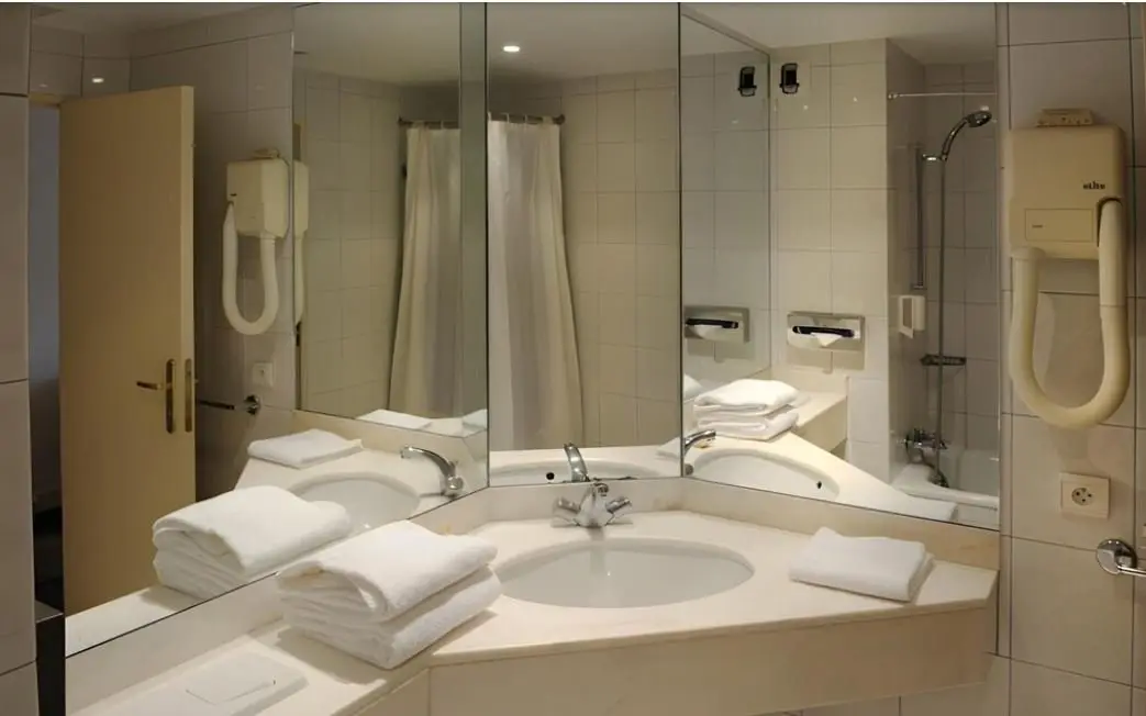 Logely Villa Bellagio Marne La Vallée — visuel 3