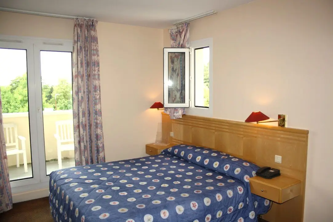 Logely Villa Bellagio Marne la Vallée — visuel 3