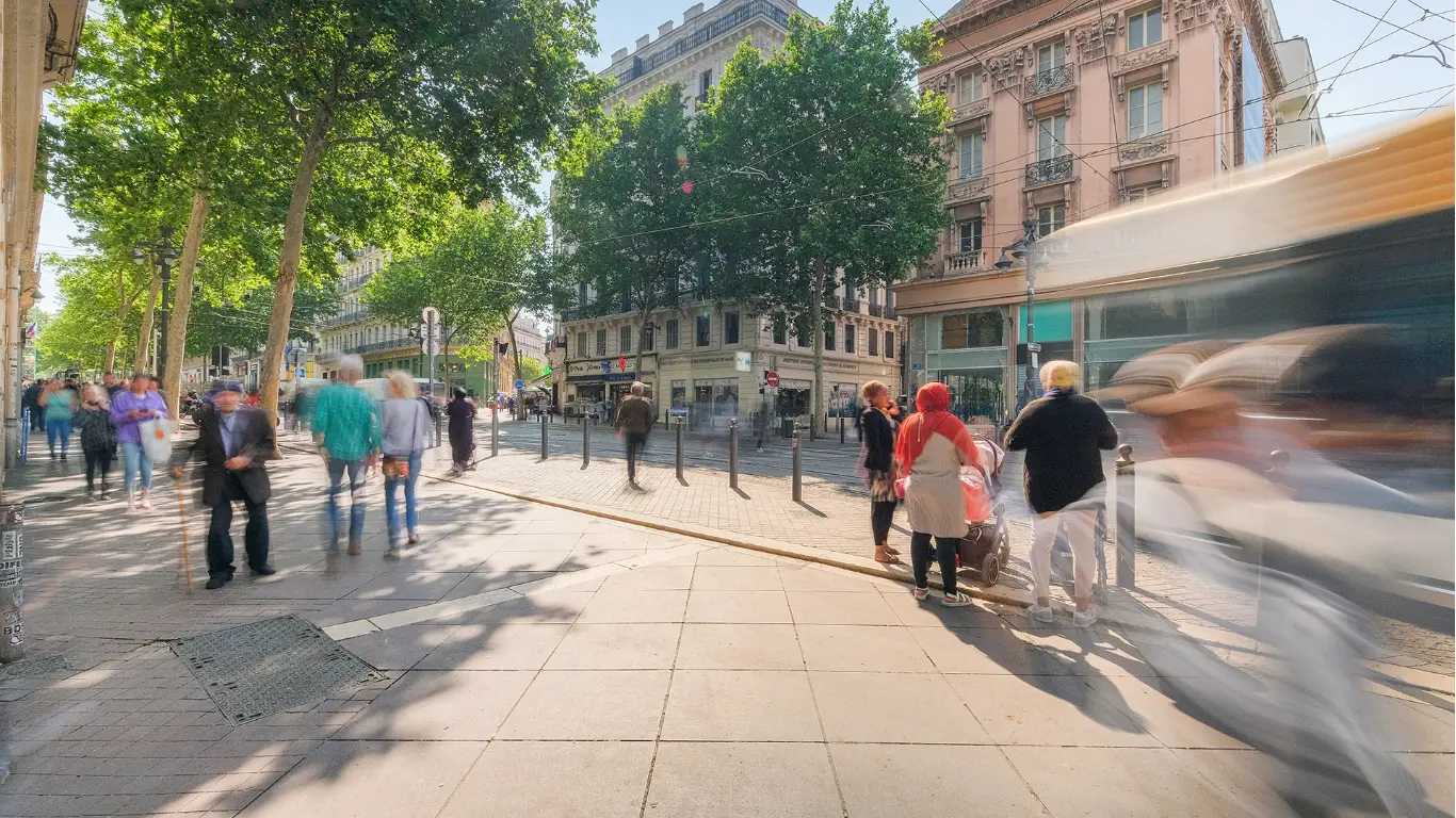 MARSEILLE : La Canebière — visuel 5