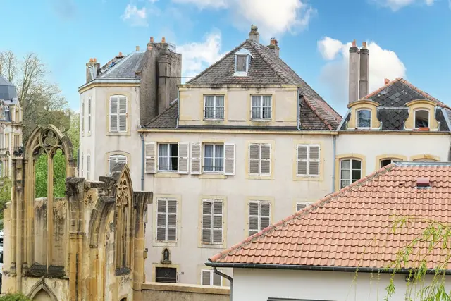 METZ : Marchant, visuel 1