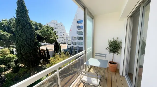 Mistra, visuel 1