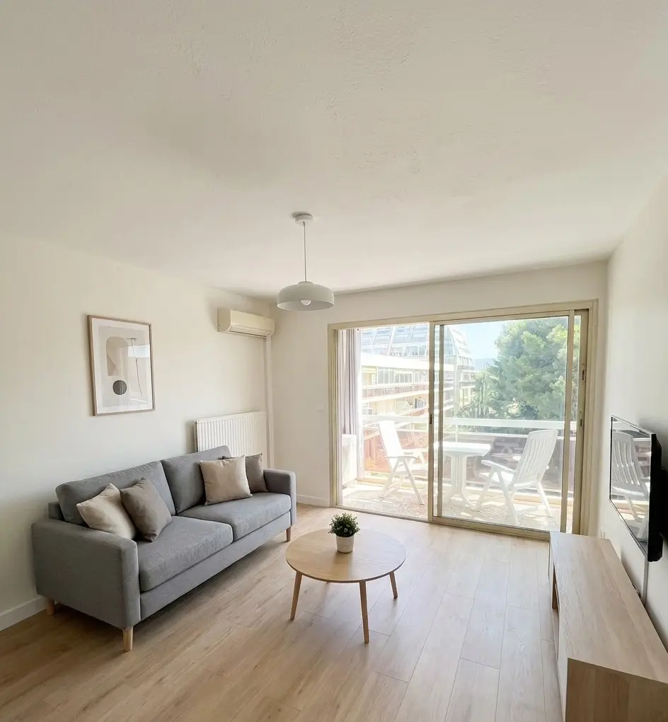 Mistra — visuel 2