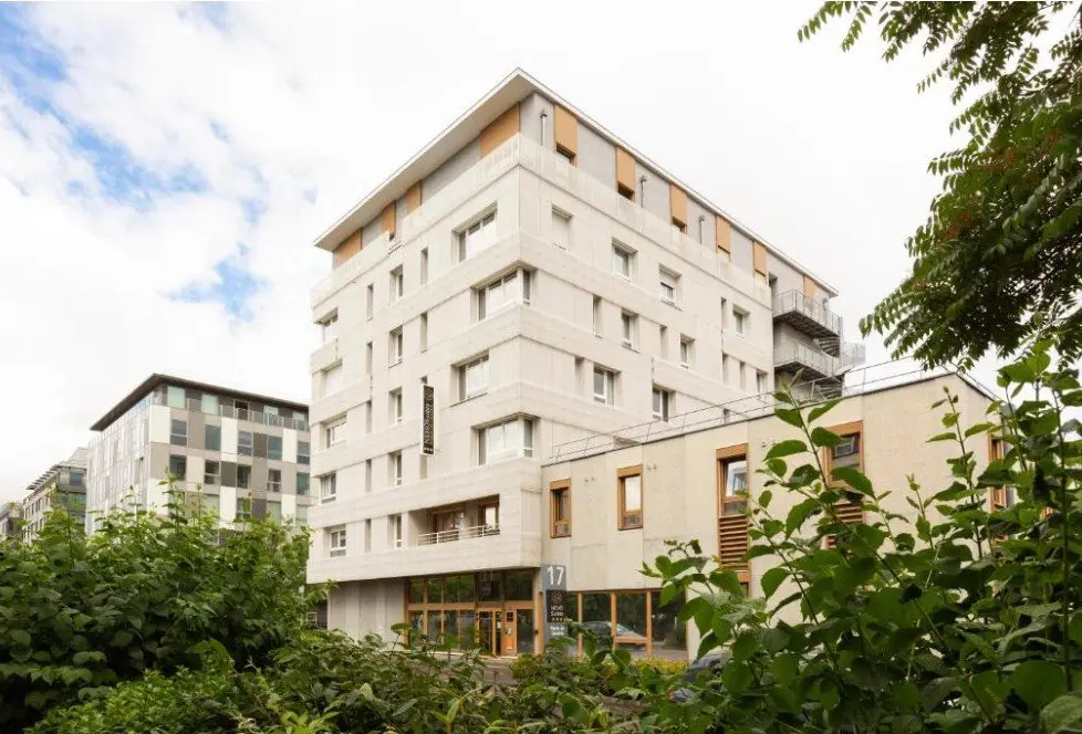 Neho Suites Porte de Geneve — visuel 9