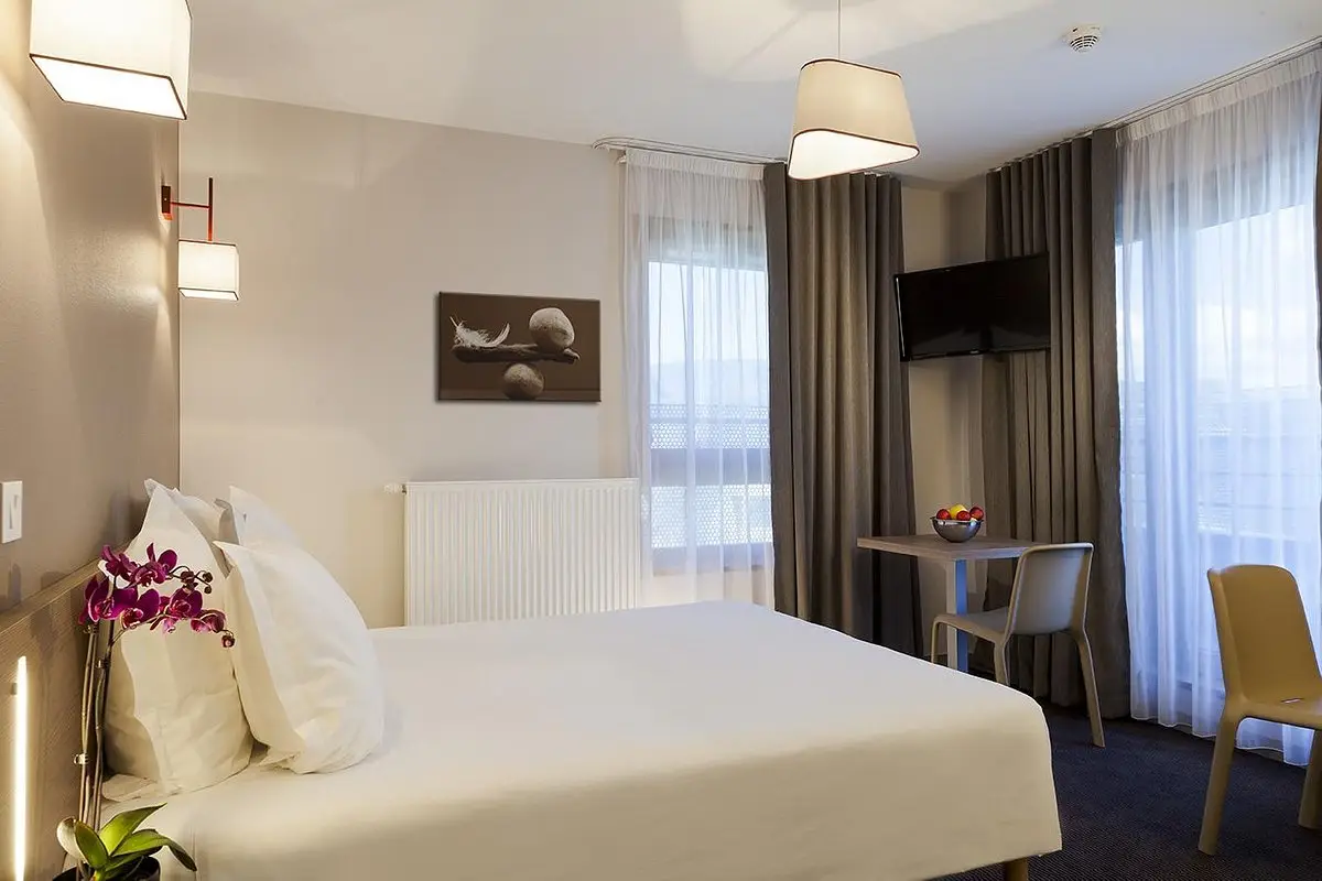 NEHÔ SUITES PORTE DE GENEVE — visuel 5