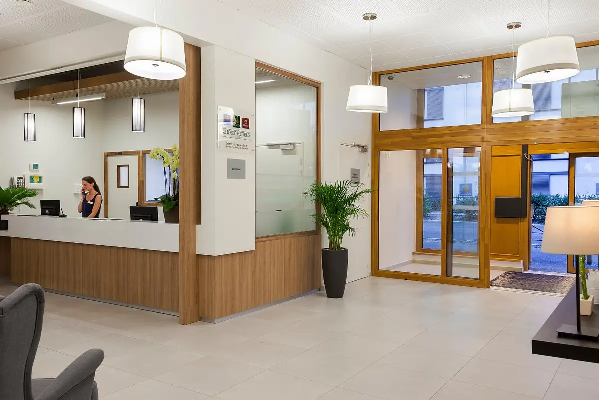 NEHÔ SUITES PORTE DE GENEVE — visuel 3