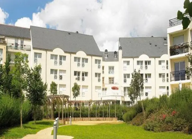 Programme immobilier à Poigny-la-Forêt, visuel 1
