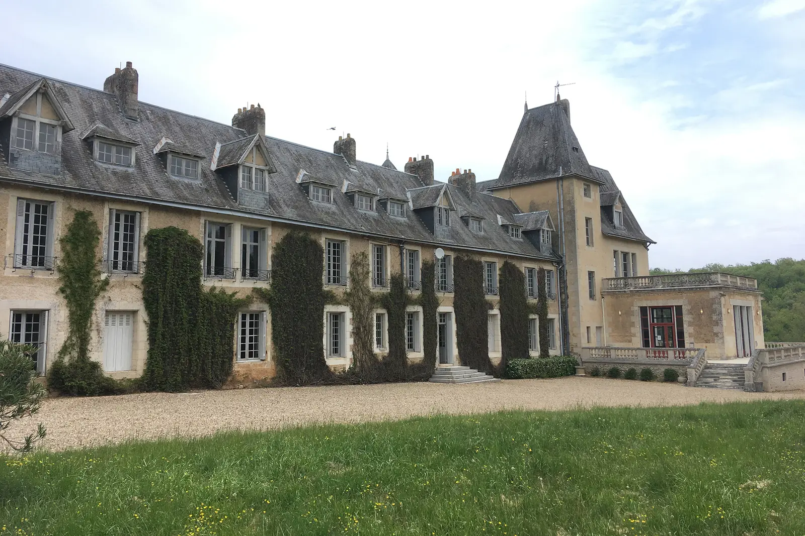 POITIERS-LIGUGÉ : Château de la Mothe — visuel 3