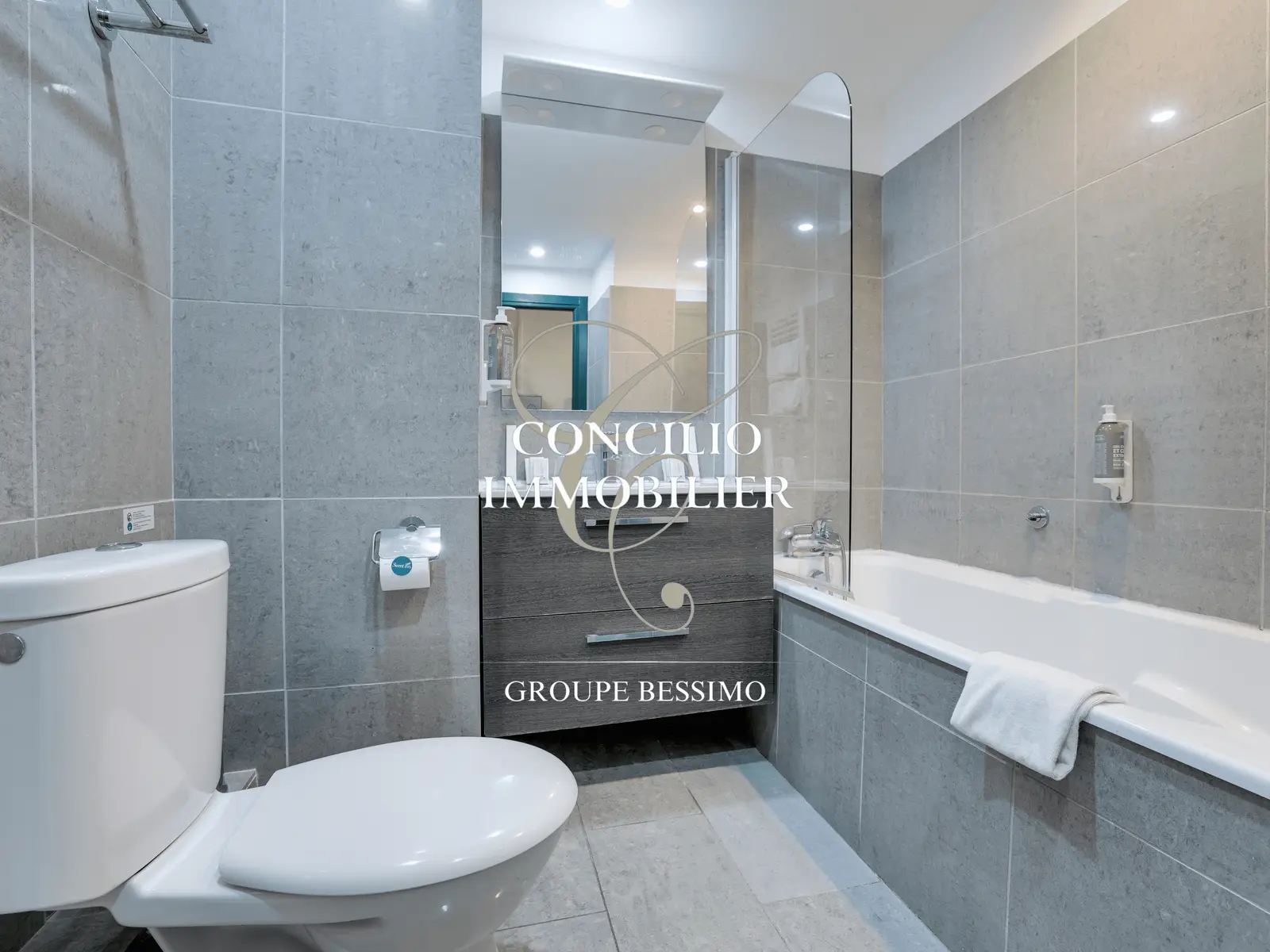 Résidence Maison Blanche - Juan-Les-Pins — visuel 7