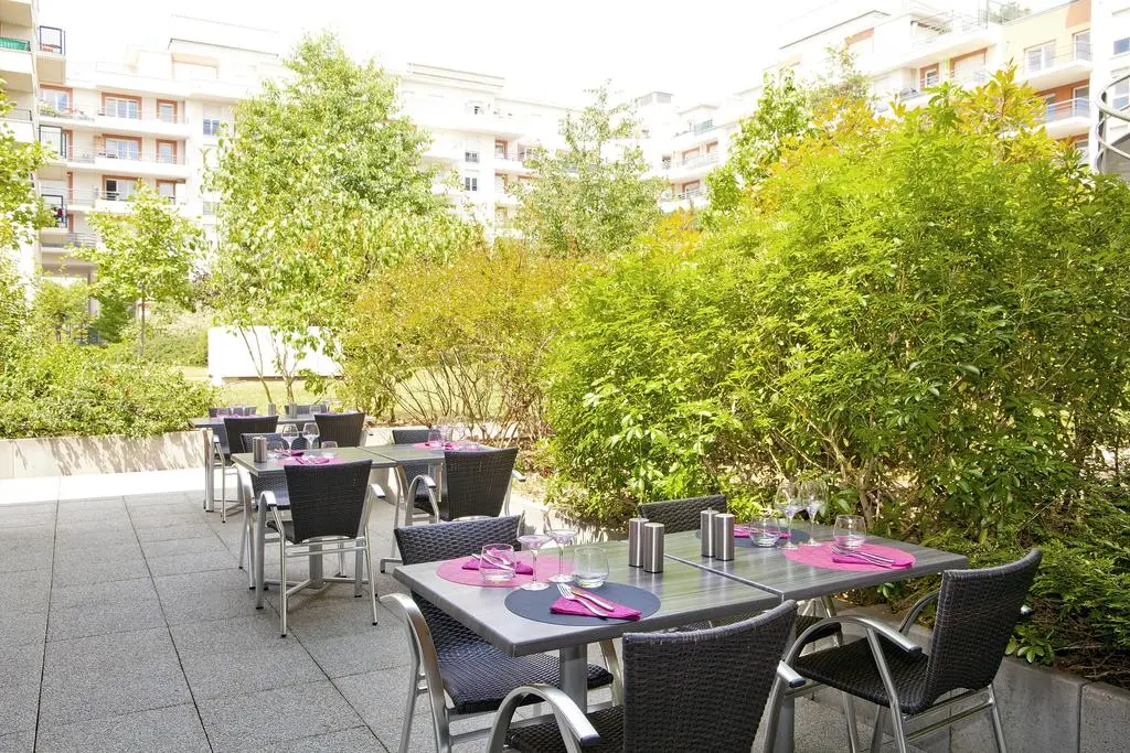 Residhome Paris Evry **** — visuel 3