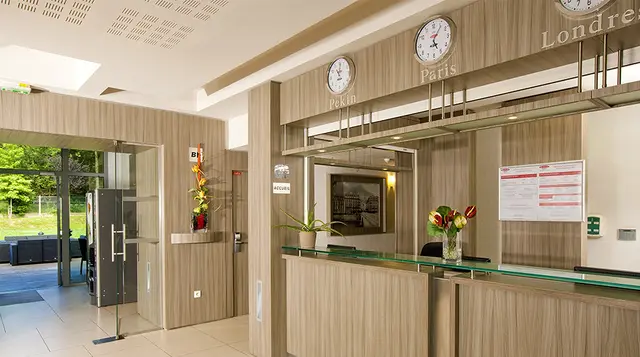 Residhome Paris-Guyancourt ***, visuel 2
