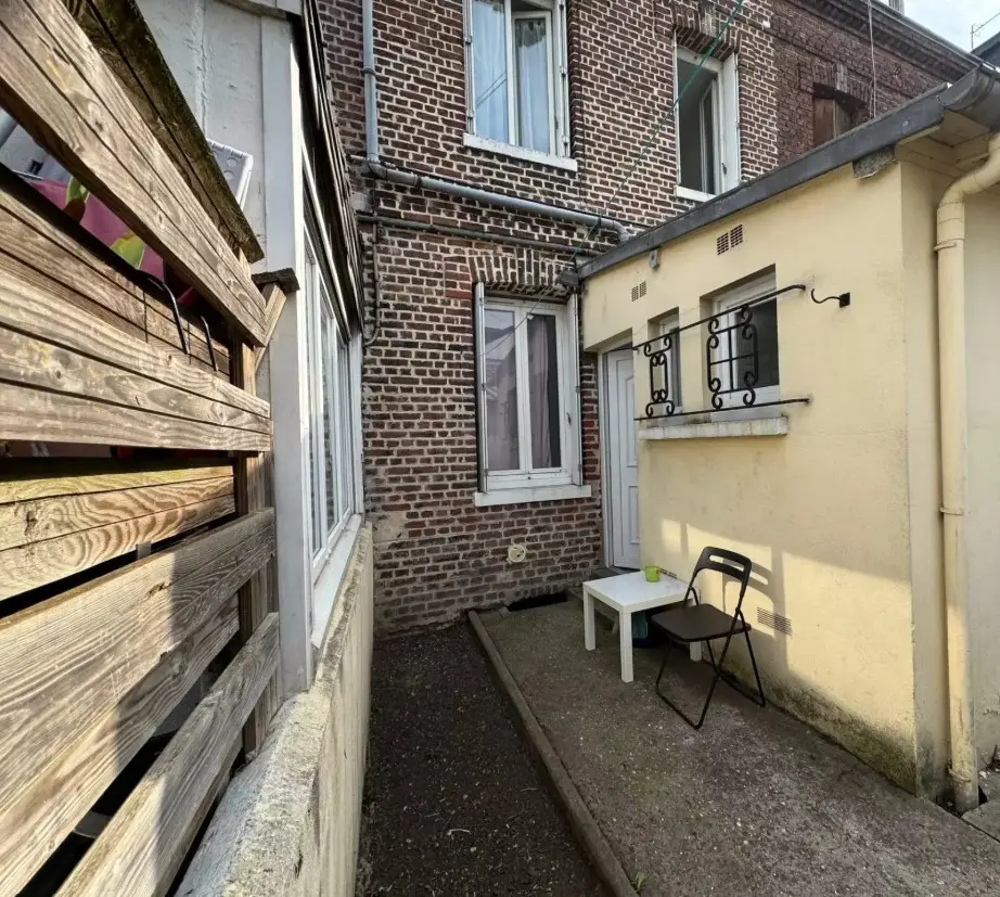 RUE D'ELBEUF à Rouen — vue du programme neuf