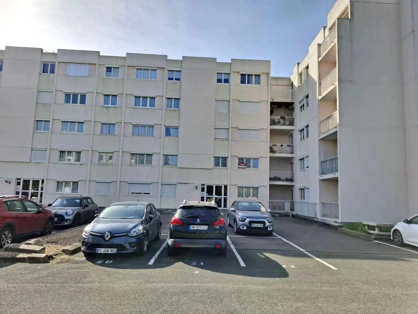 rue des Ponts-de-Cé à Angers — vue du programme neuf