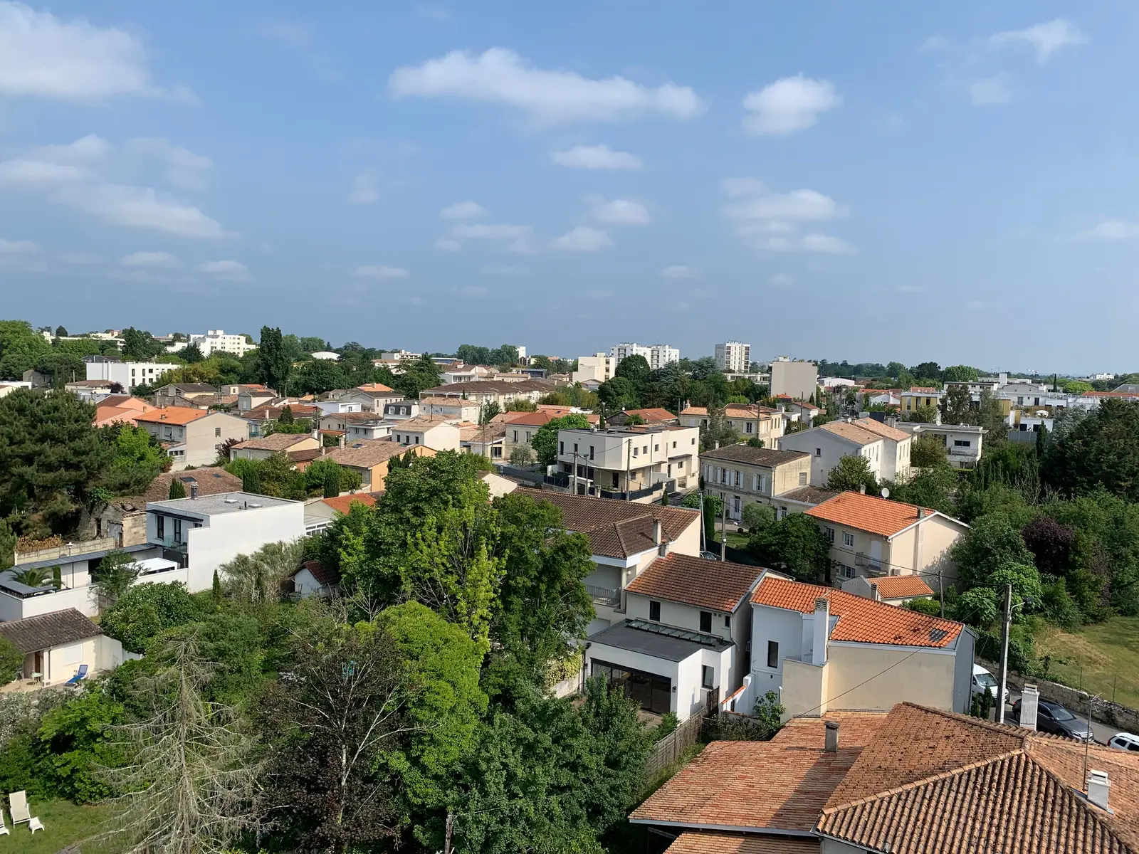 SKYLINE — visuel 14