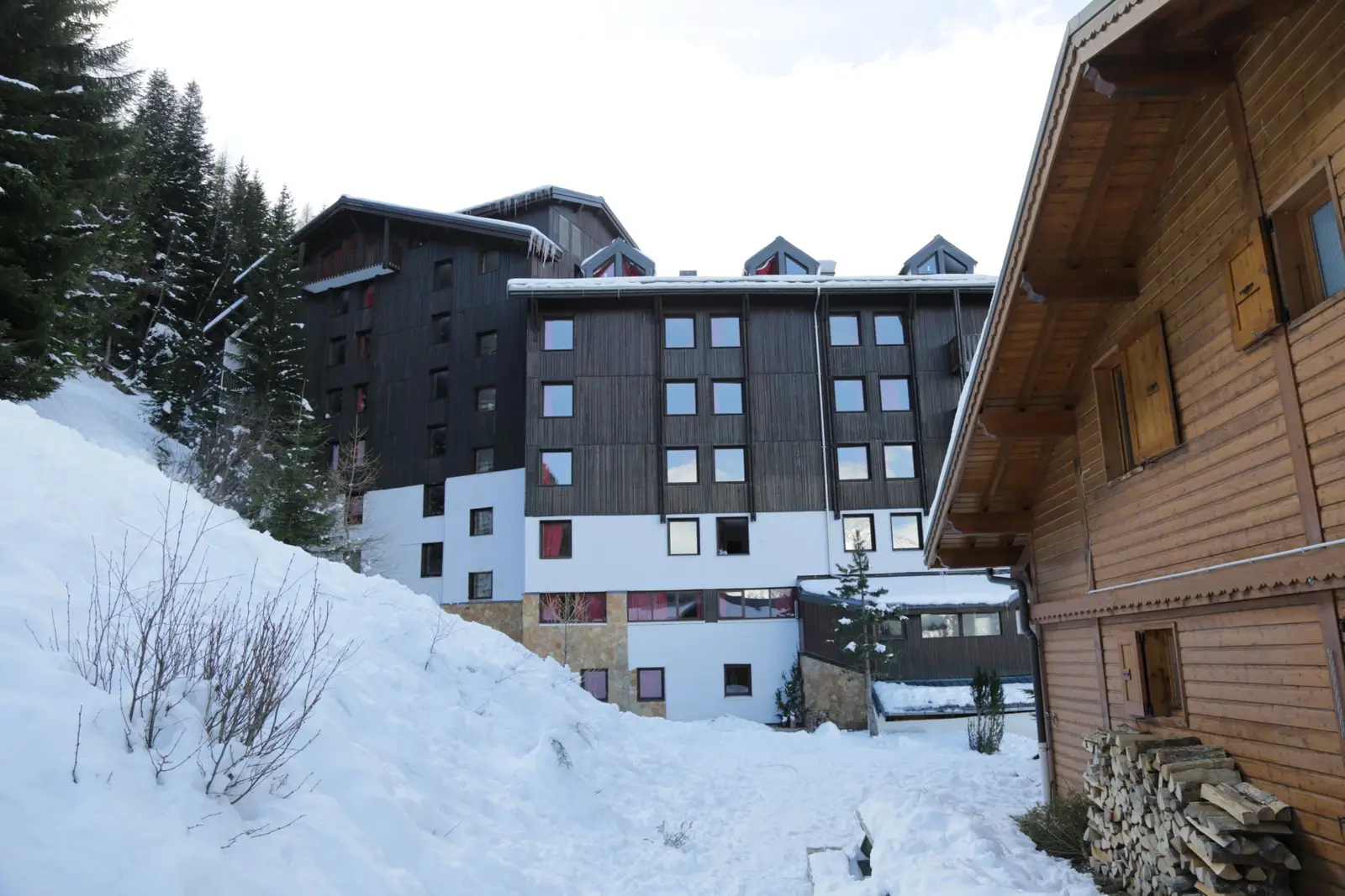 So Well (Soleil Vacances) - Val Fréjus - Hôtel Soleil Vacances — visuel 3