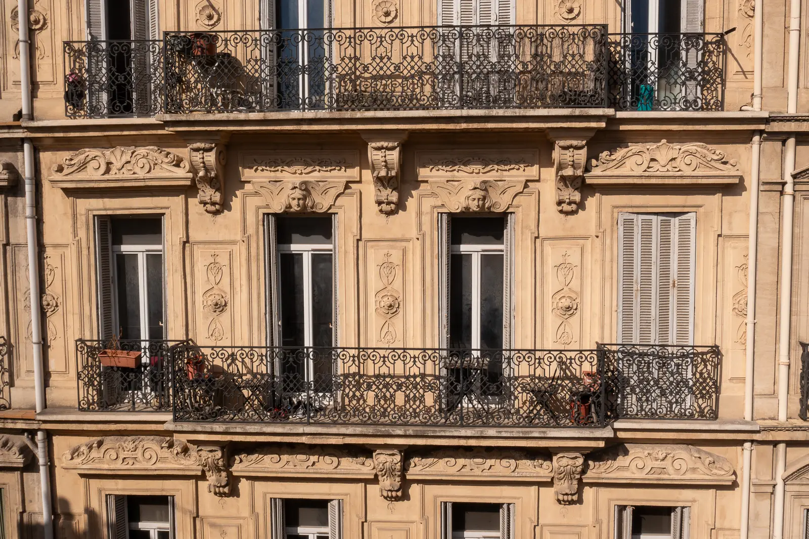 TROIS ROIS — visuel 4