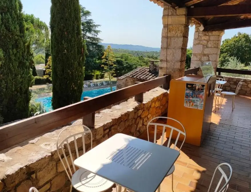 Vacances Bleues Lou Castel — visuel 9