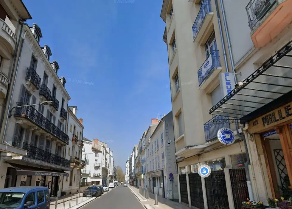 VICHY FOCH — visuel 3